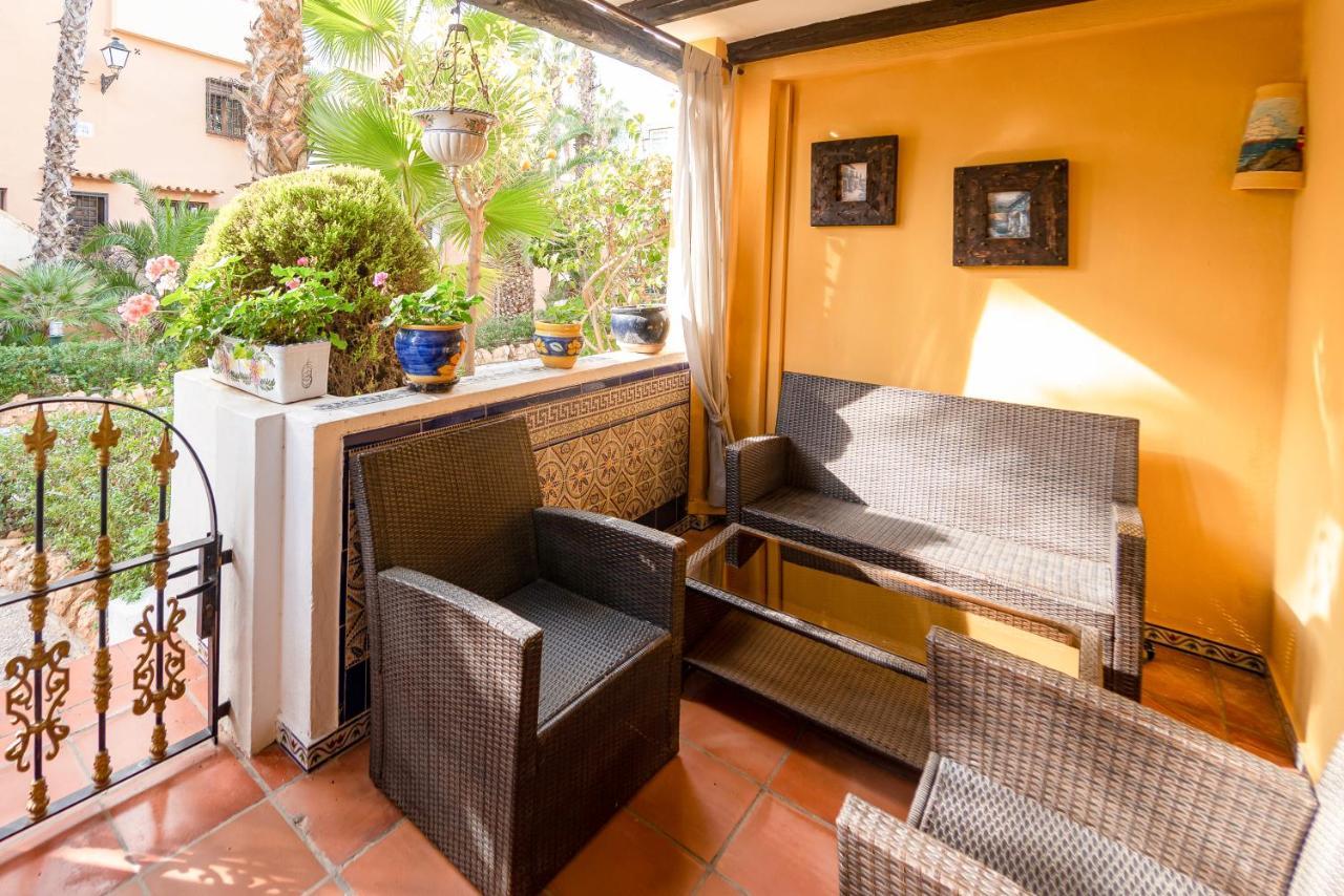 The Best House! Large Terrace Beach And Bars! Traveller Awards 2024-2025 Торевьиа Экстерьер фото
